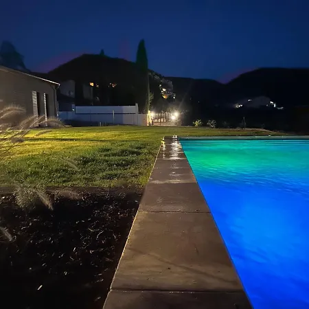 Magnifique Neuve Avec Piscine * Seguret